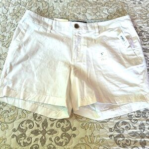 White shorts brand new